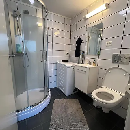 Arctic Escape Close To Center *